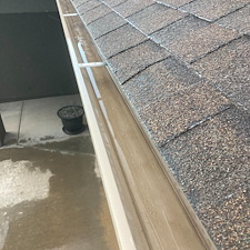 Gutter-cleaning-in-Prescott-valley-with-excessive-debris-from-deteriorating-roof-shingles-Even-treeless-lots-gutters-need-cleaning 2